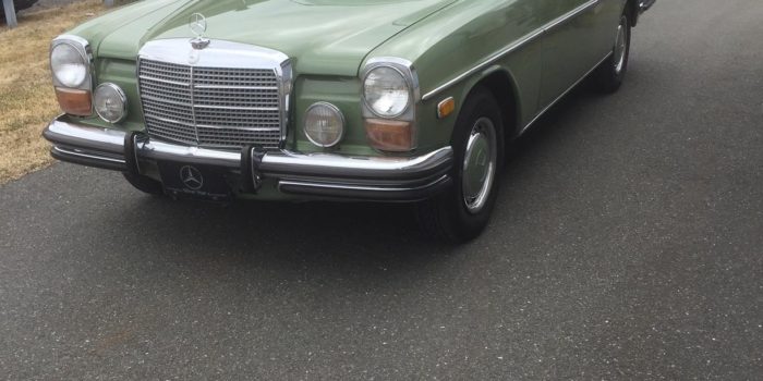 Mercedes 280,  1973.